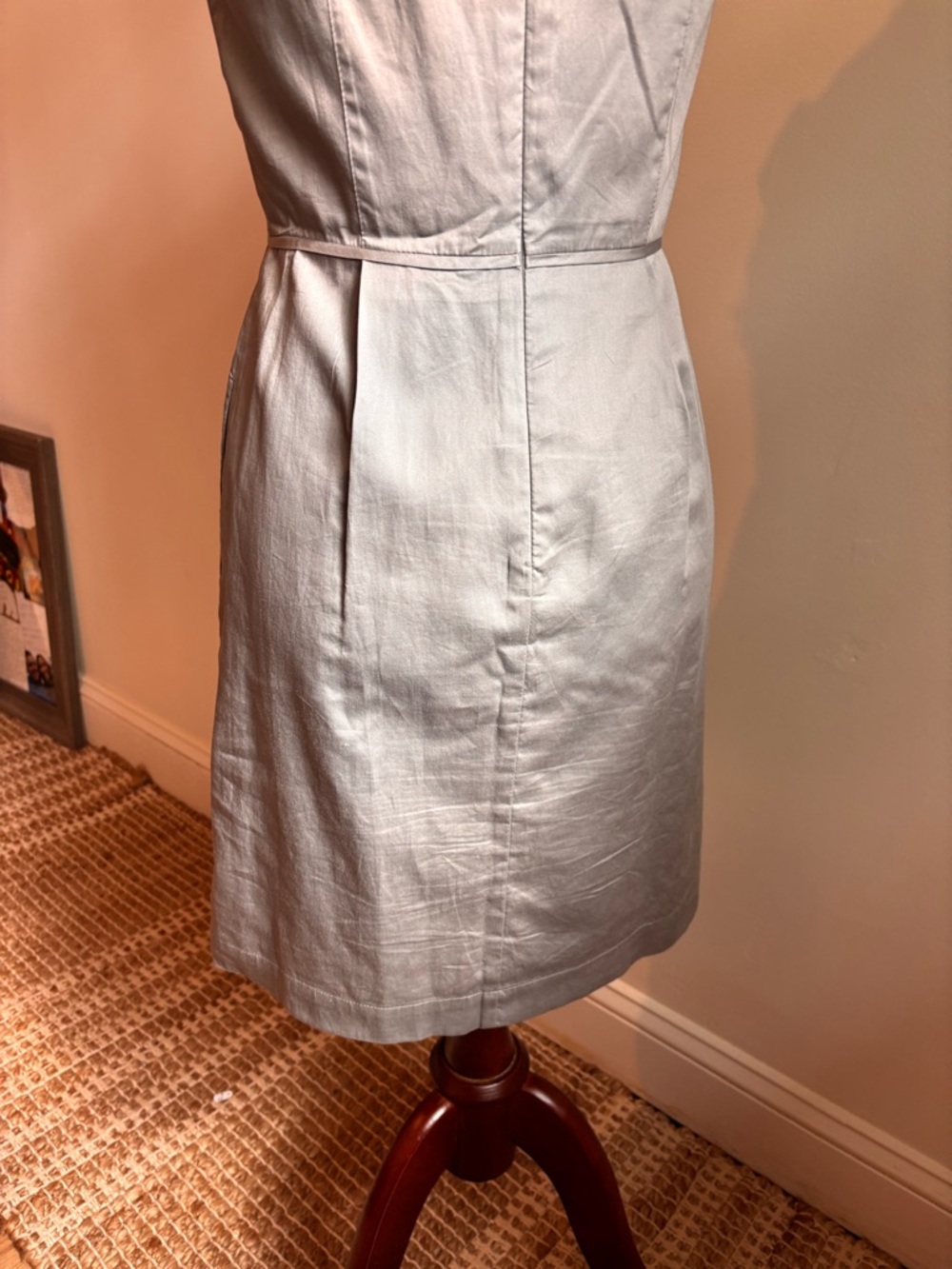 Baraschi Vintage Floral Appliqué Cocktail Dress Size 6 Metallic Silver Sheath - Picture 4 of 8